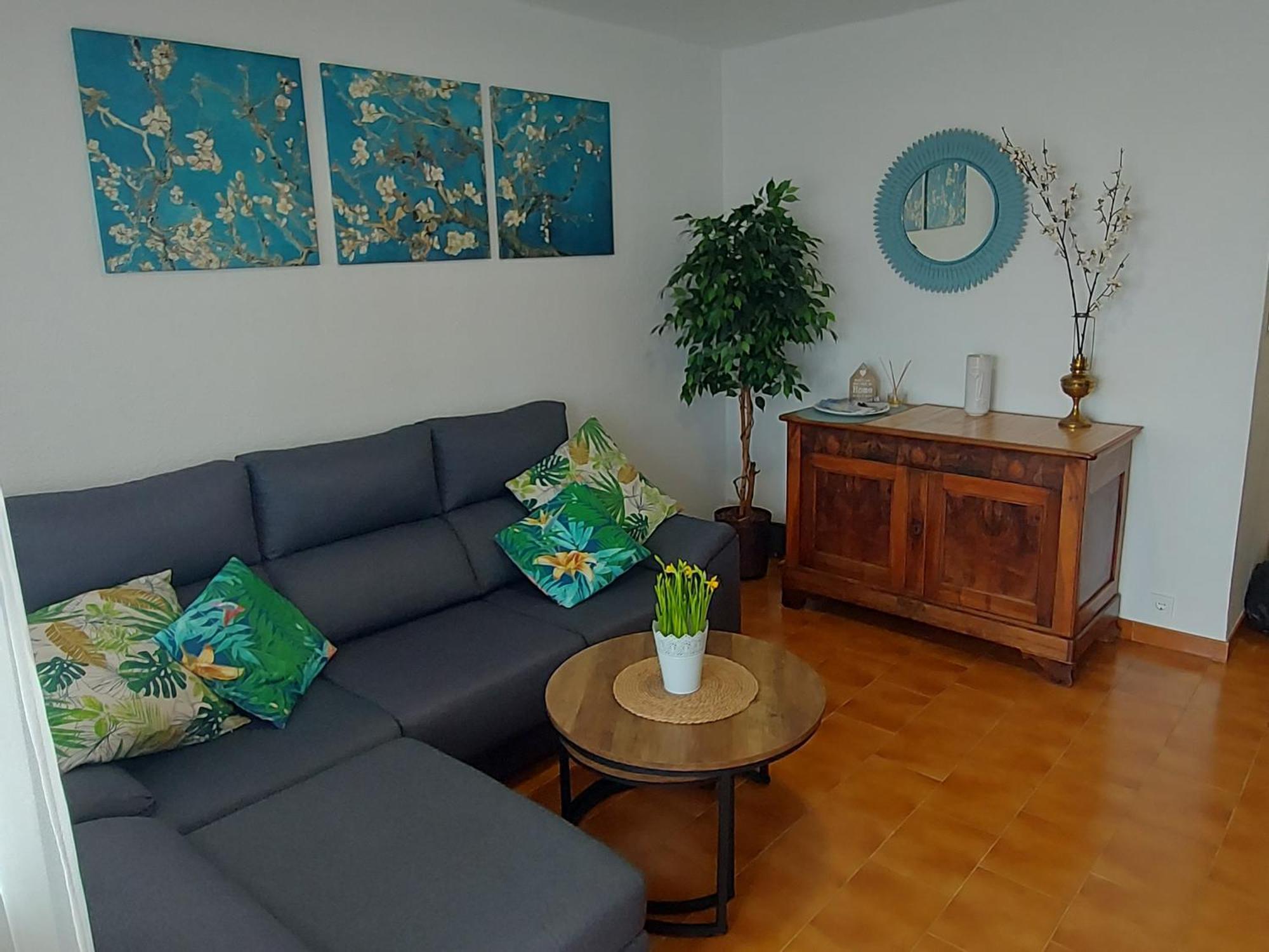 Sol Marina Apartment Салоу Экстерьер фото